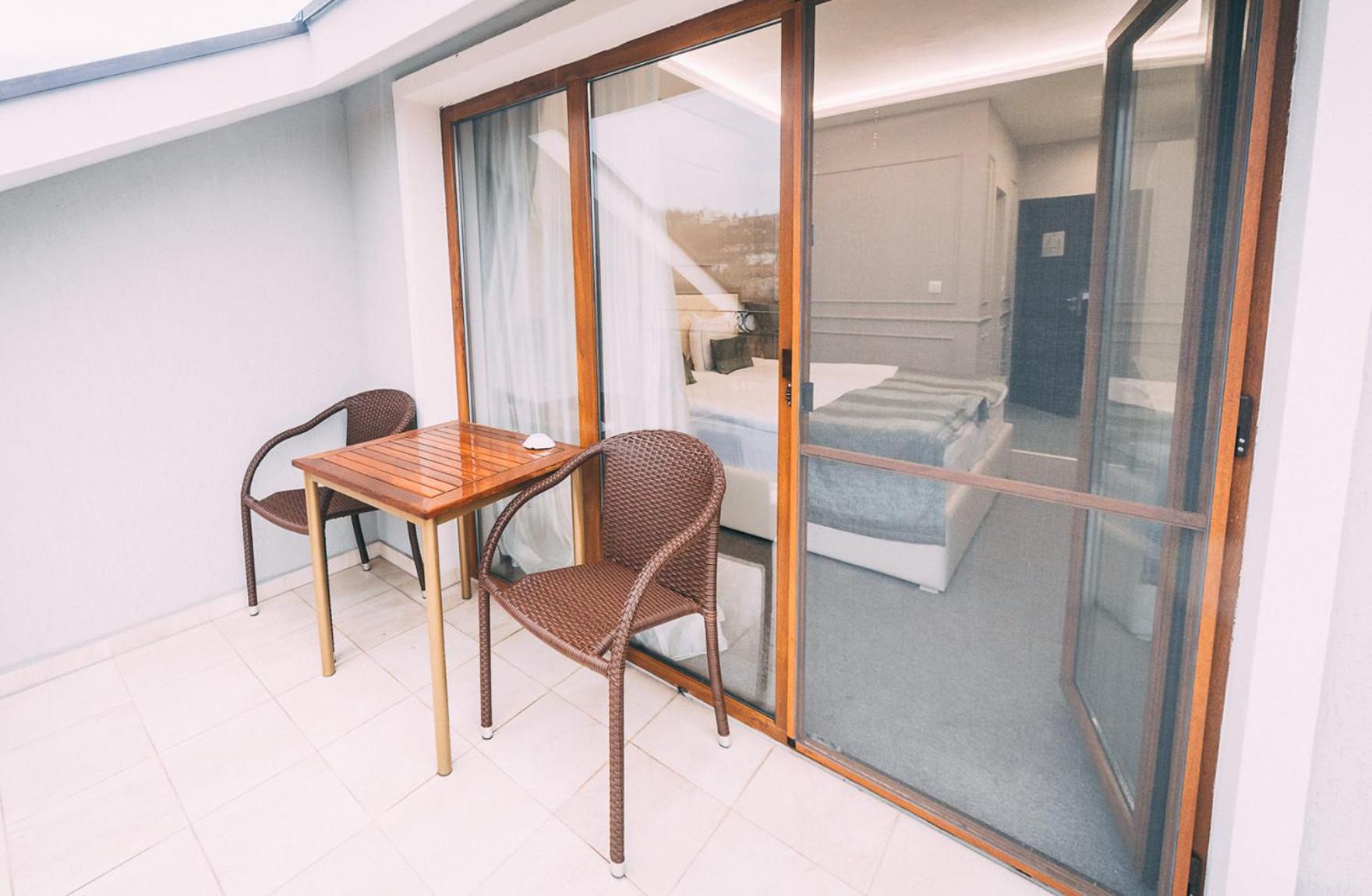 Monte Vedetta Hotel Sliven Ngoại thất bức ảnh