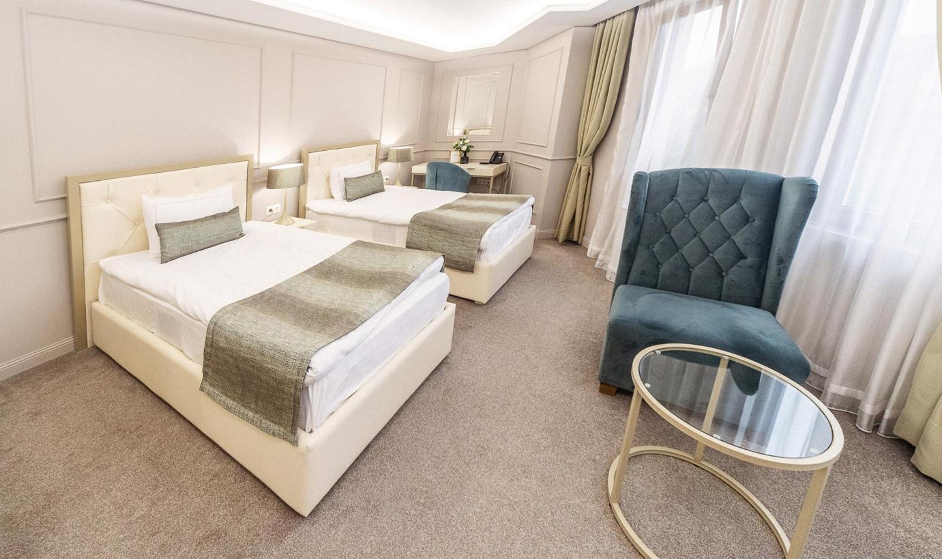 Monte Vedetta Hotel Sliven Ngoại thất bức ảnh
